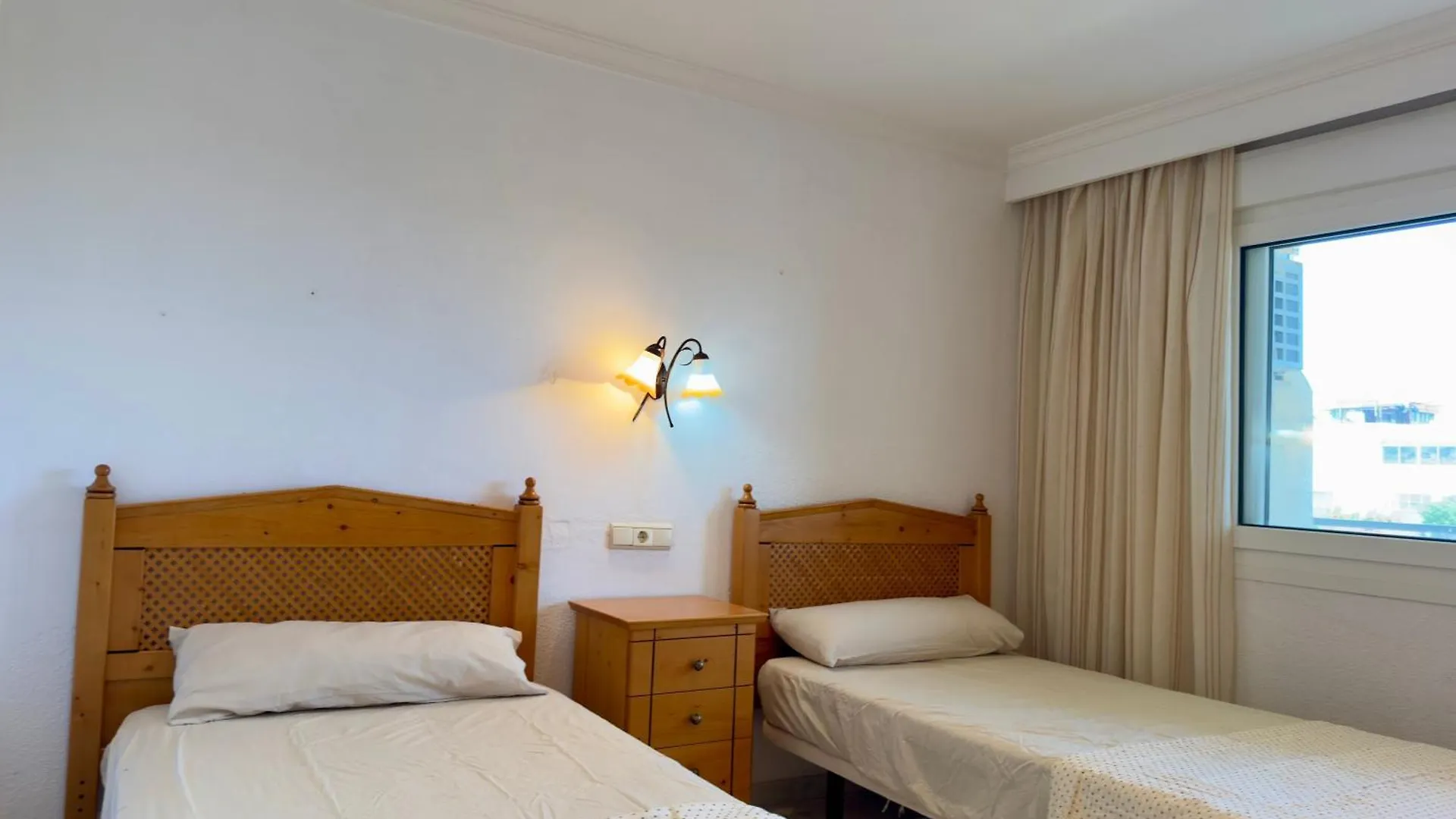 Apartamento Con Vistas Al Mar Y Piscina En Benalmadena Apartment