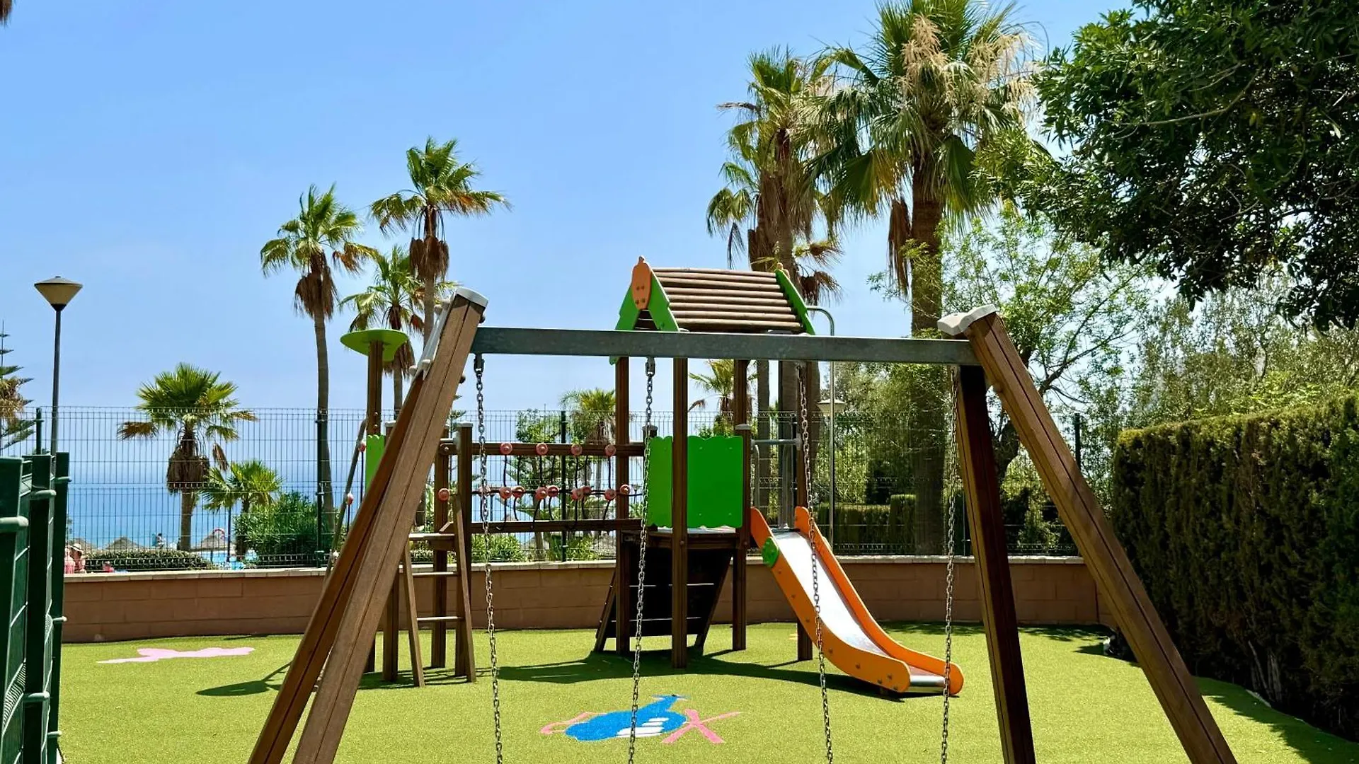 Apartamento Con Vistas Al Mar Y Piscina En Benalmádena 0*,