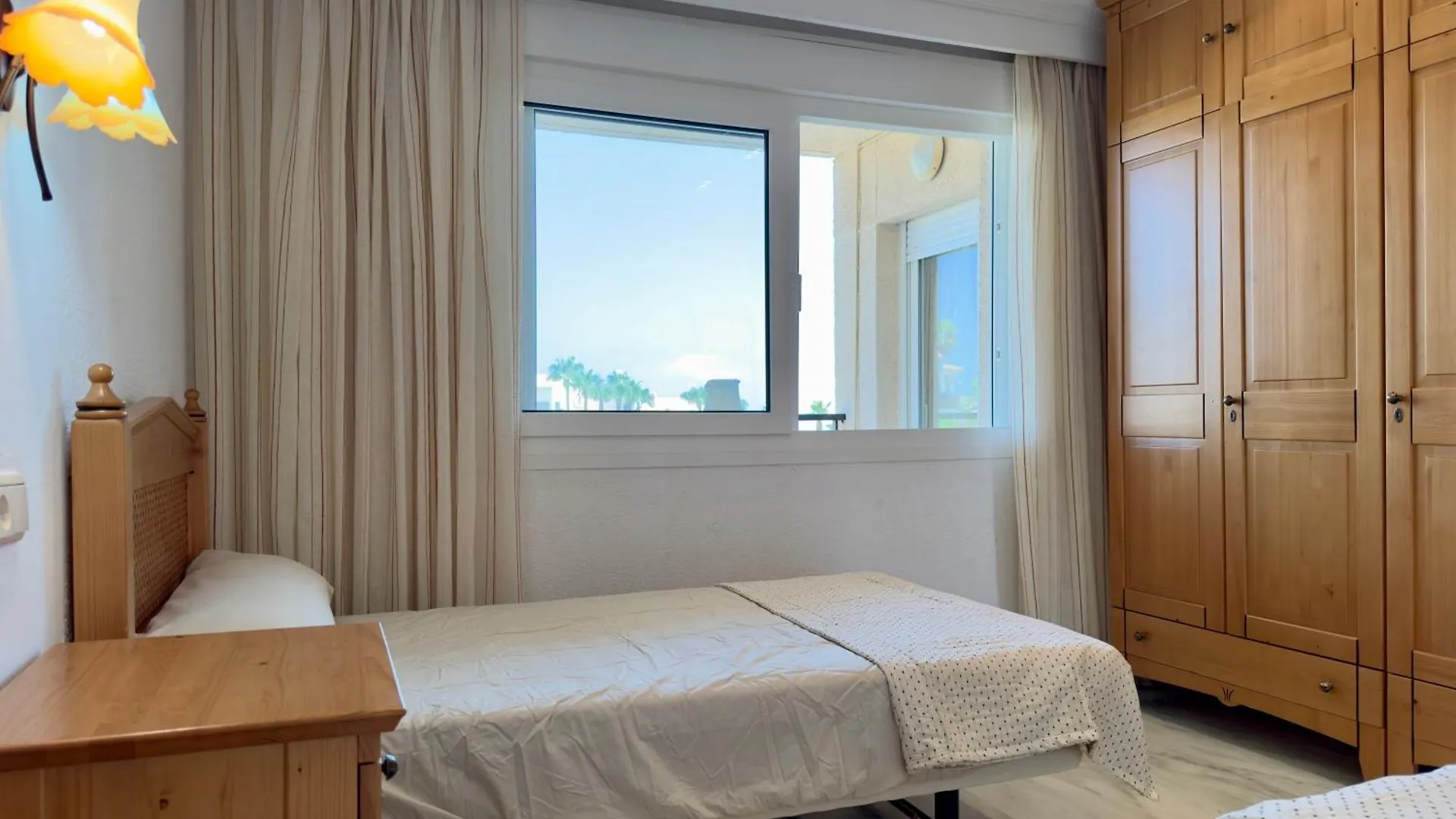 Apartamento Con Vistas Al Mar Y Piscina En Benalmadena Apartment