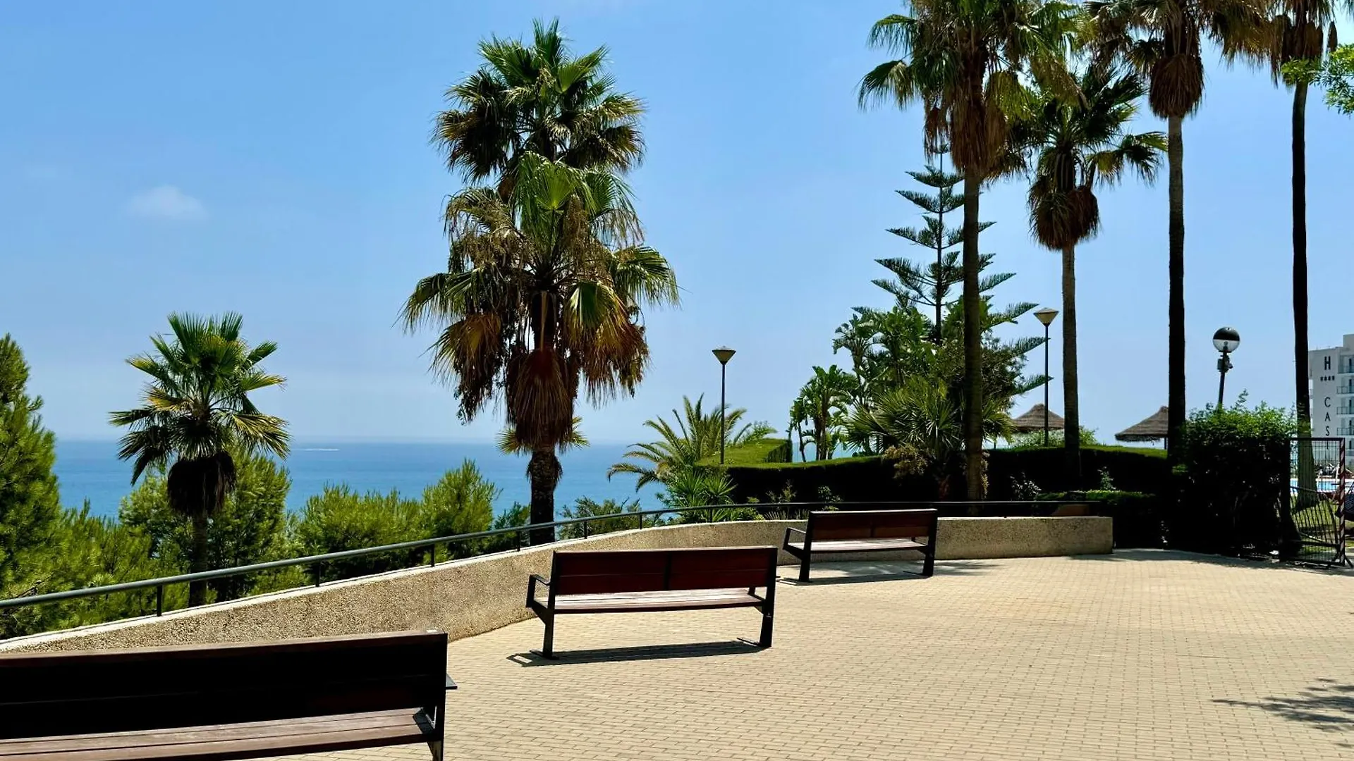 Apartment Apartamento Con Vistas Al Mar Y Piscina En Benalmadena Spain