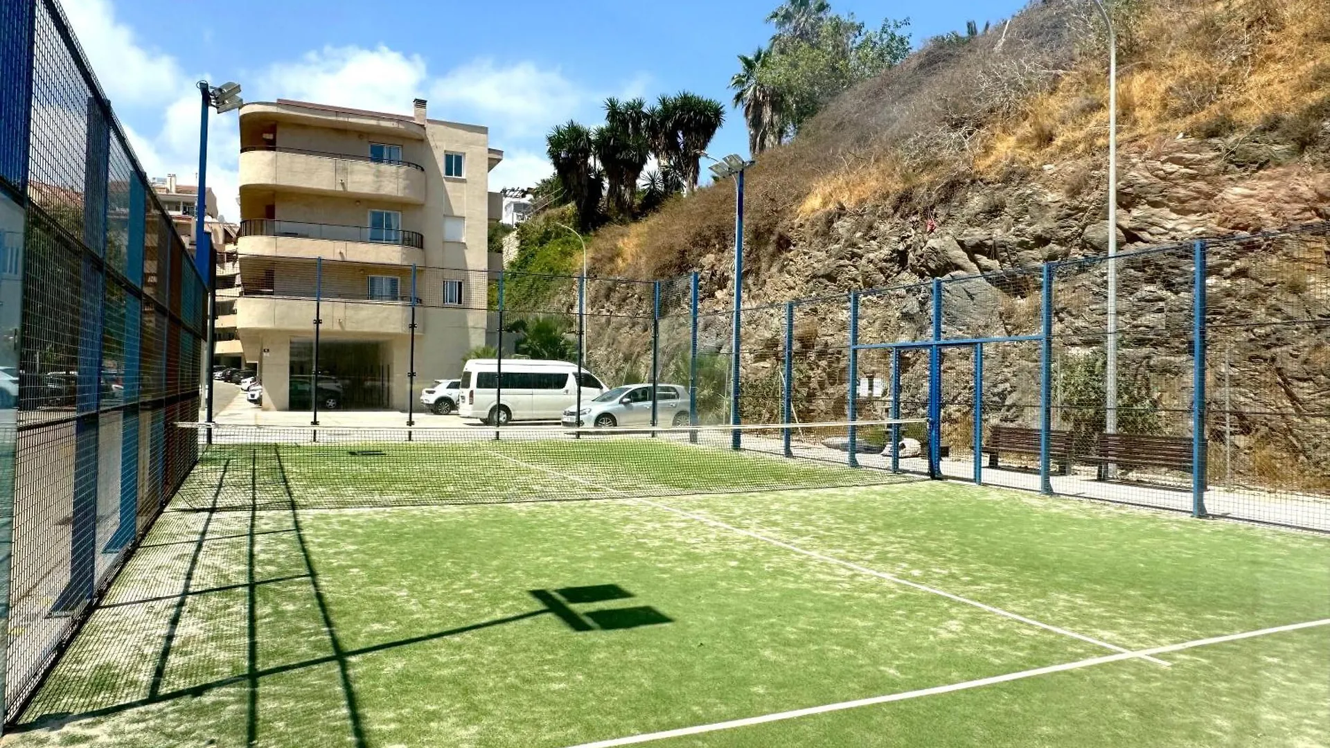 Apartamento Con Vistas Al Mar Y Piscina En Benalmadena
